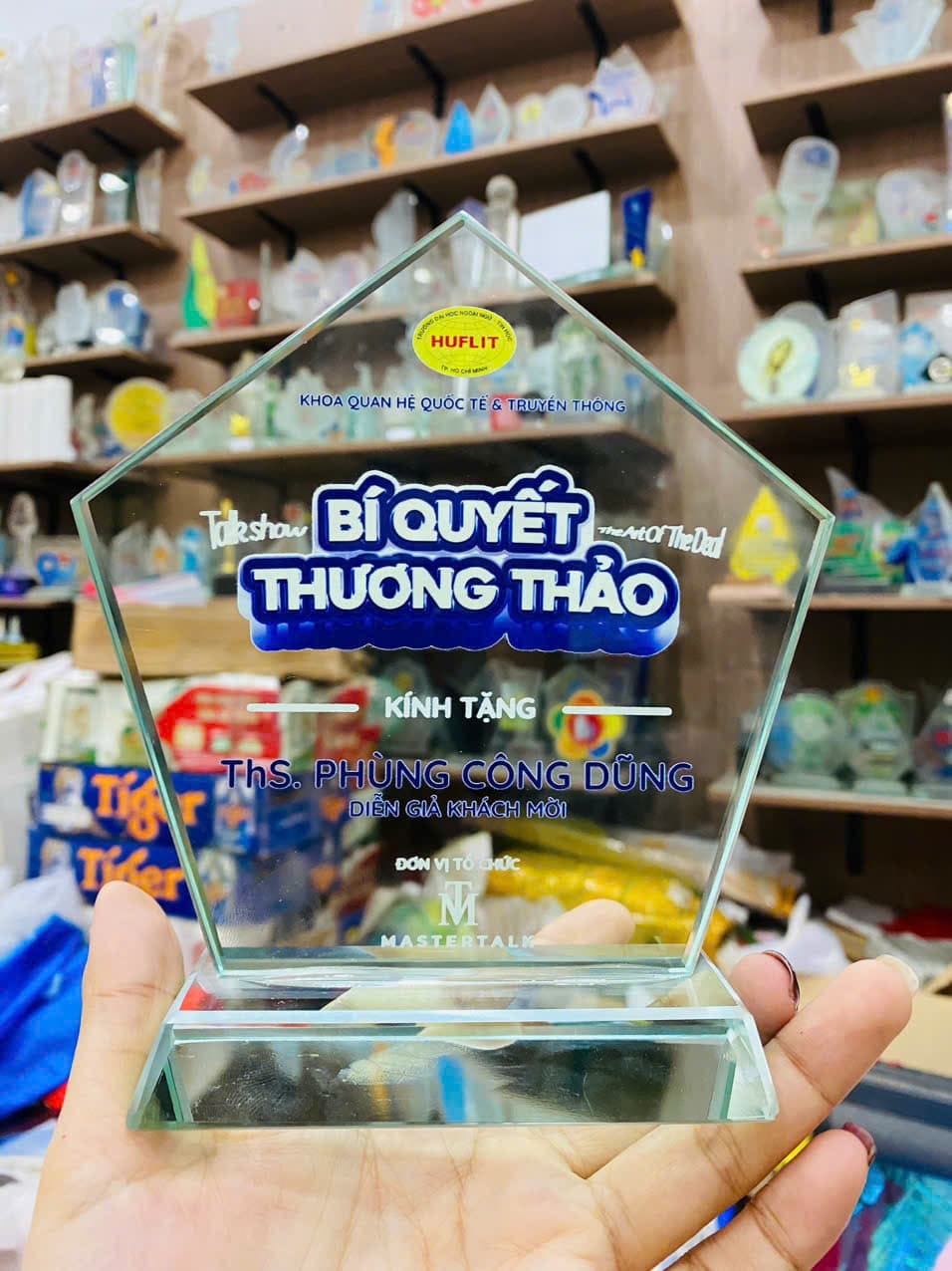 KỶ Niệm Chương - 10
