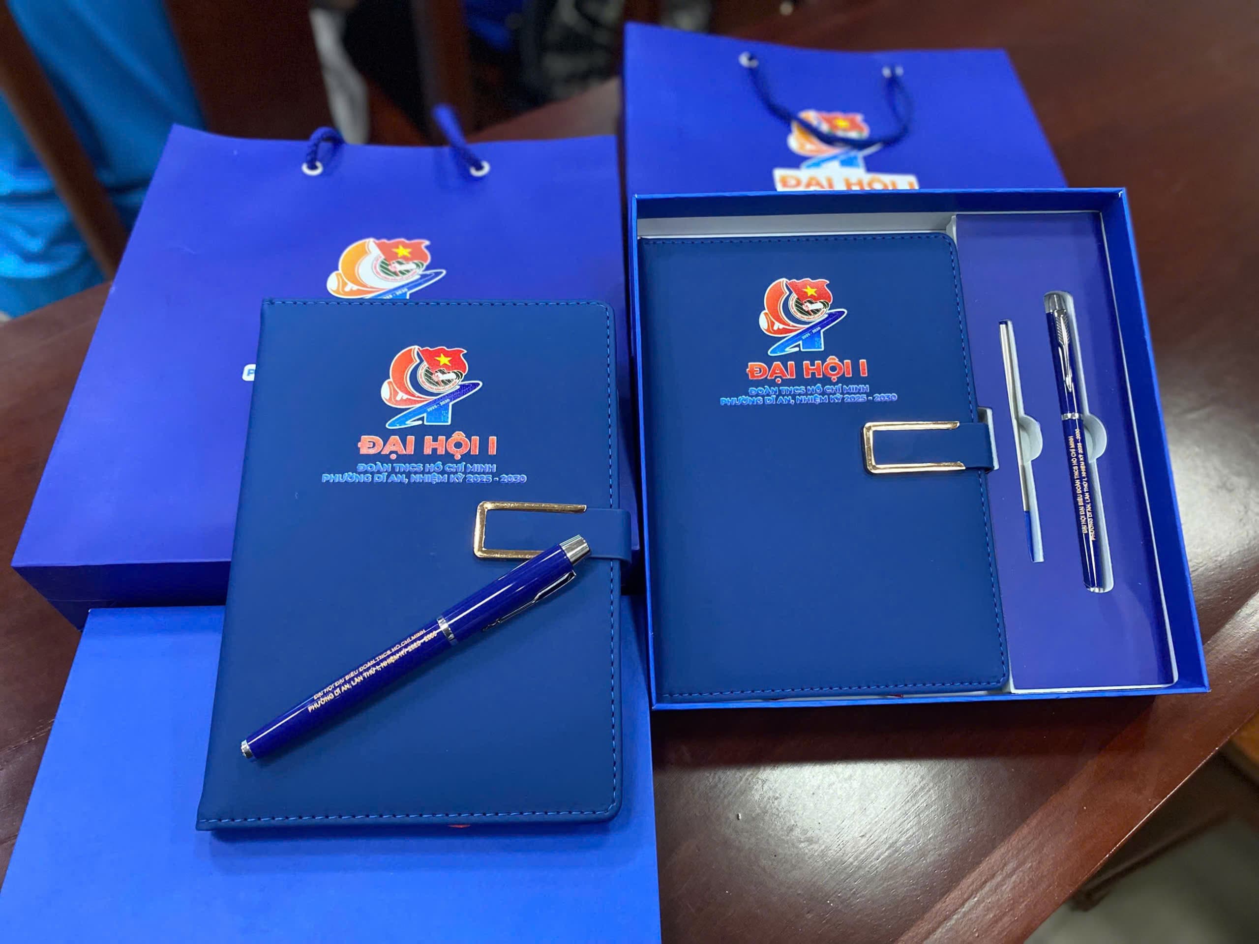 Set quà tặng sổ bút  3