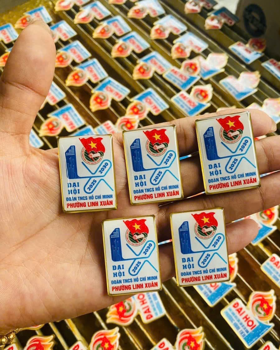 Huy hiệu inox - nam châm