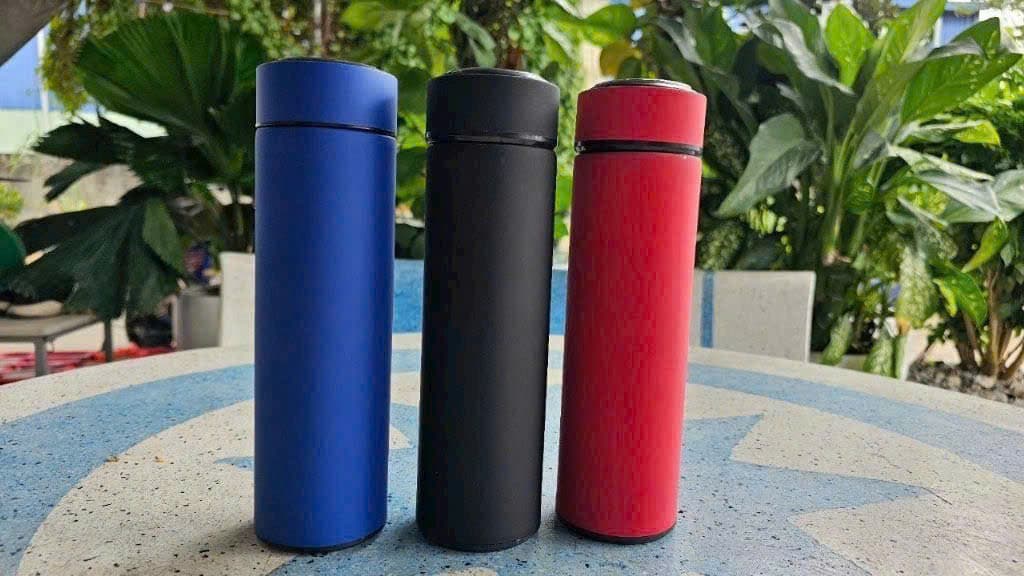 Bình giữ nhiệt trơn nhiều màu  2