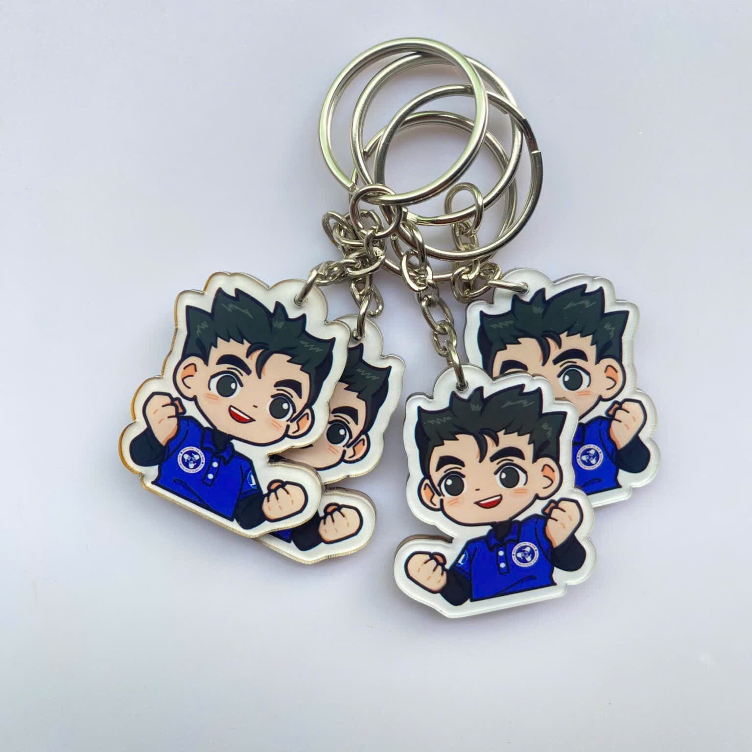 Móc khóa mica - cắt  logo theo yêu cầu  2