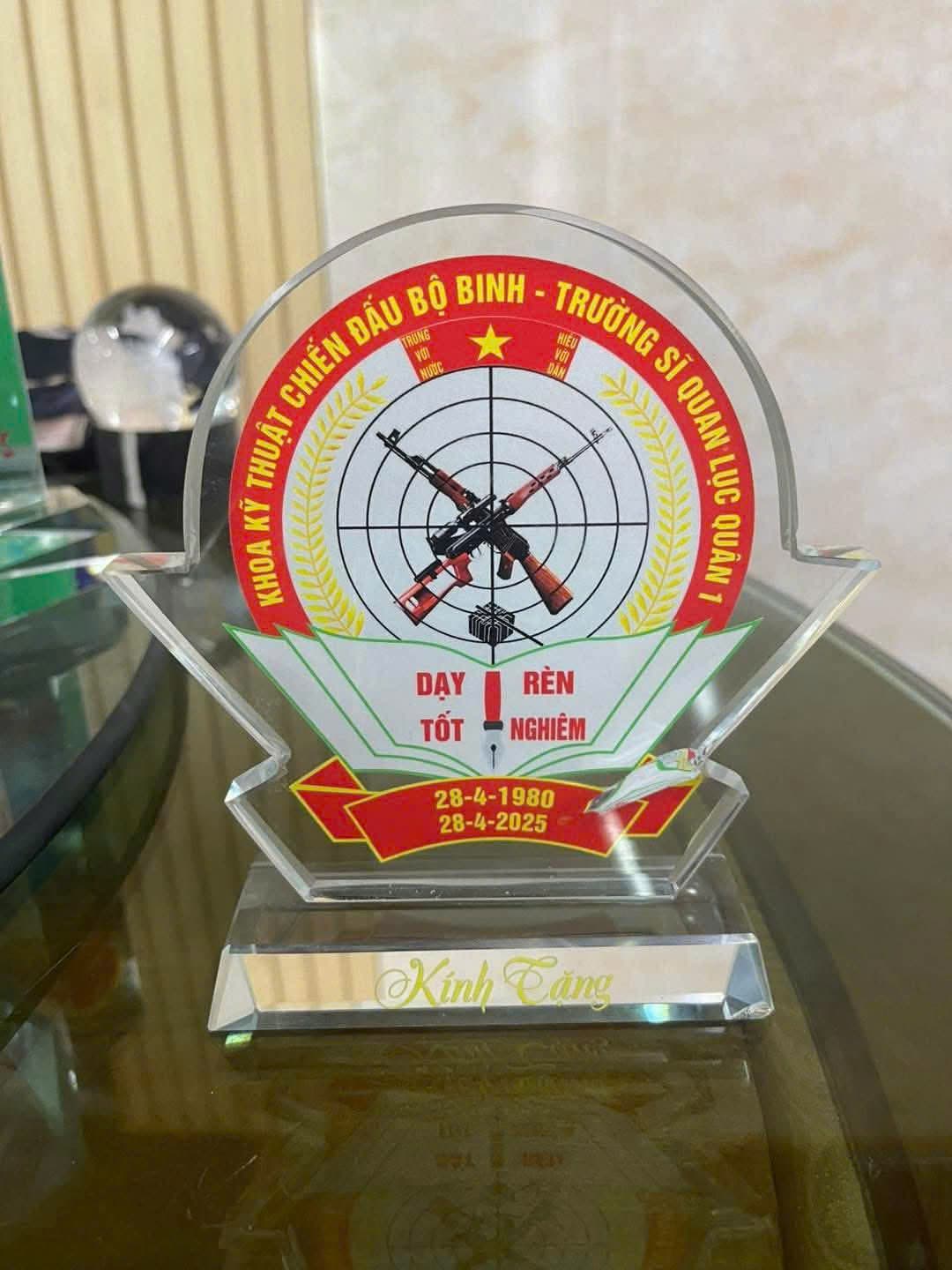 Kỷ niệm chương - 29