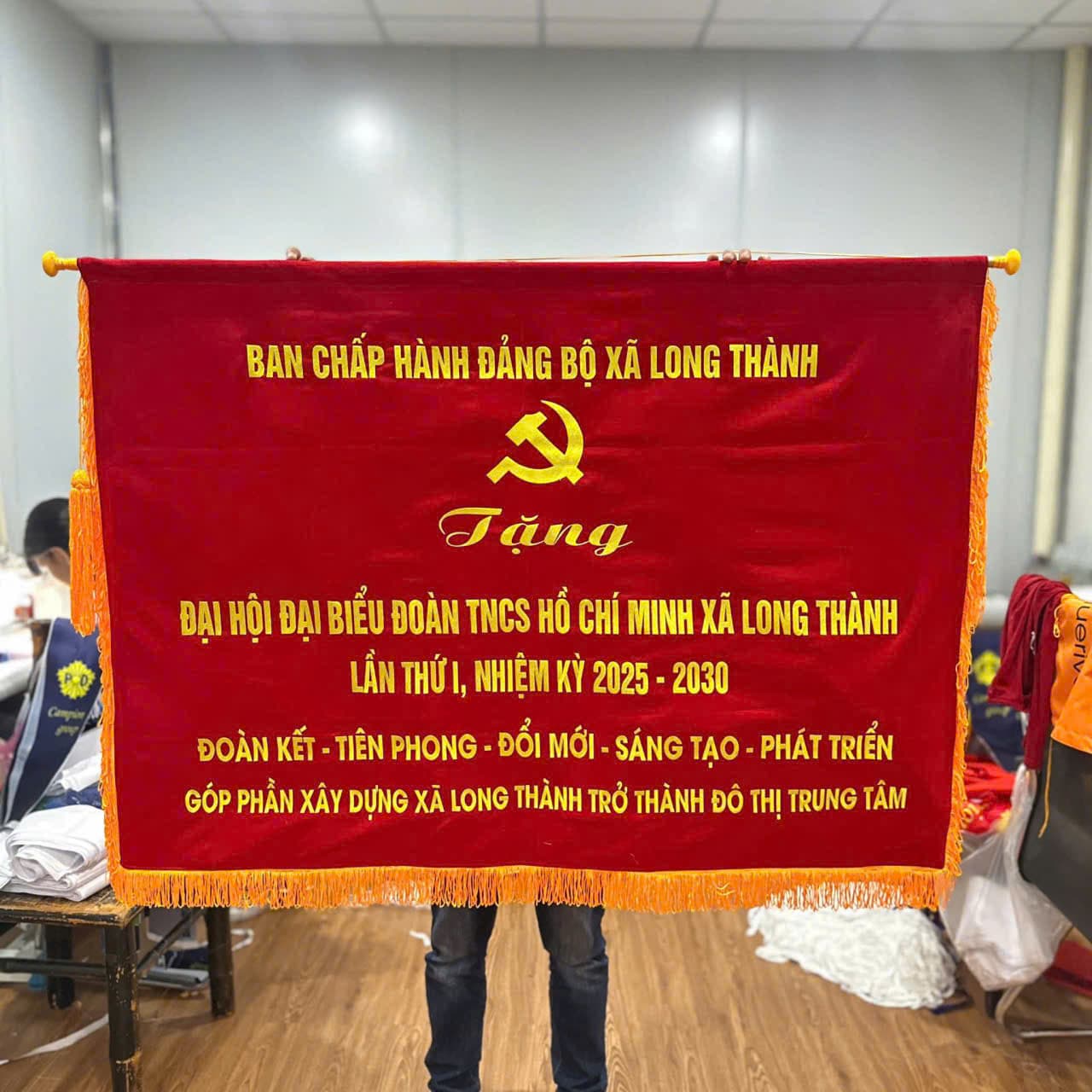 CỜ THÊU CAO CẤP - SẢN XUẤT THEO YÊU CẦU